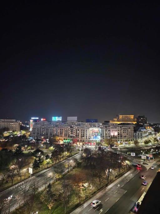 Ultra Central Luxury 3Br 2Bath Apt & Amazing Views Bukarest Eksteriør billede